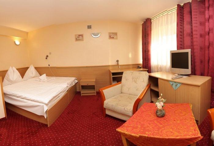 Hotel Wiktoria シクラルスカ・ポレンバ 部屋 写真
