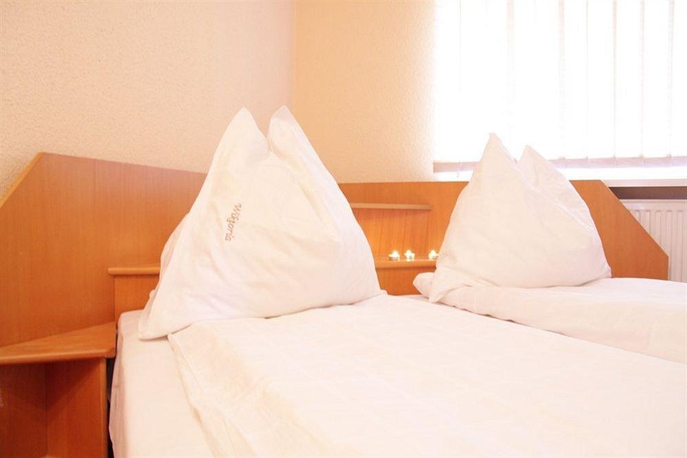 Hotel Wiktoria シクラルスカ・ポレンバ エクステリア 写真